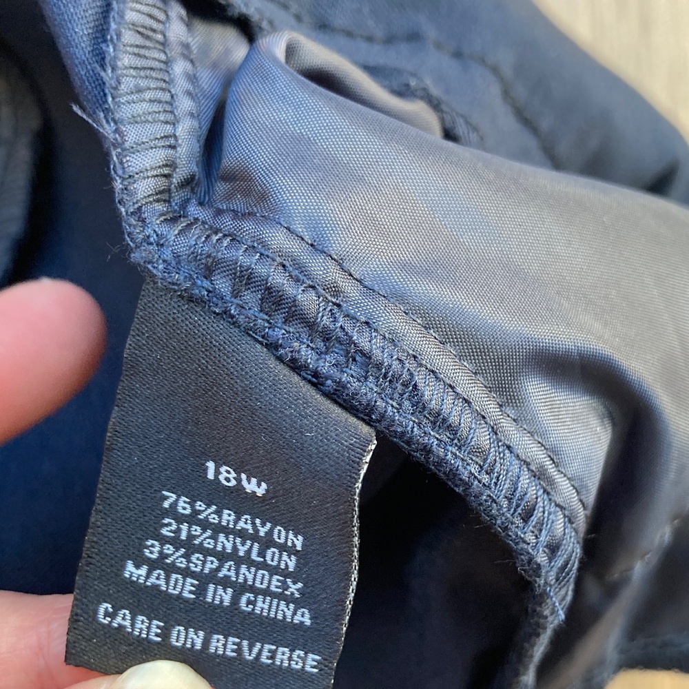 Briggs navy blue millennium Capri stretch comfort waistband hidden elastic 18W - Picture 16 of 17